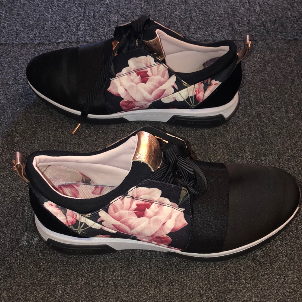 Ted Baker Suede sneakers